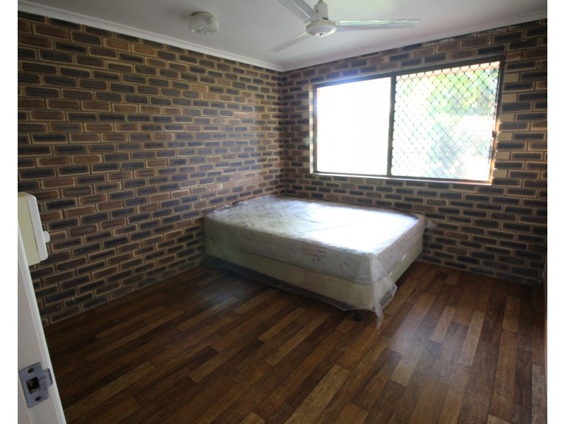 1 Valroy Street, Hay Point QLD 4740