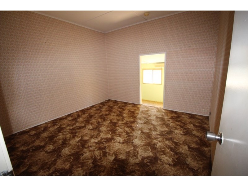 5 Poole Street, Sarina Beach QLD 4737