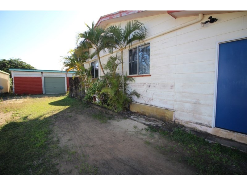 5 Poole Street, Sarina Beach QLD 4737