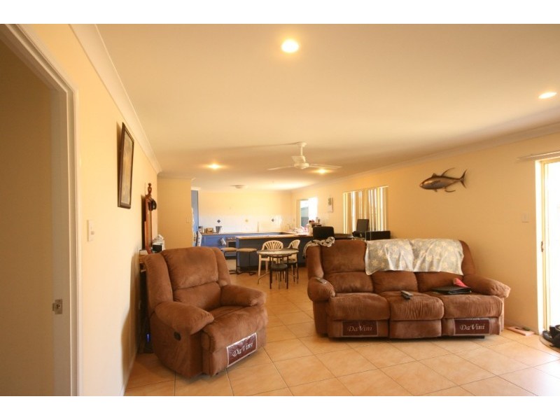 20 Brooksfield Drive, Sarina Beach QLD 4737