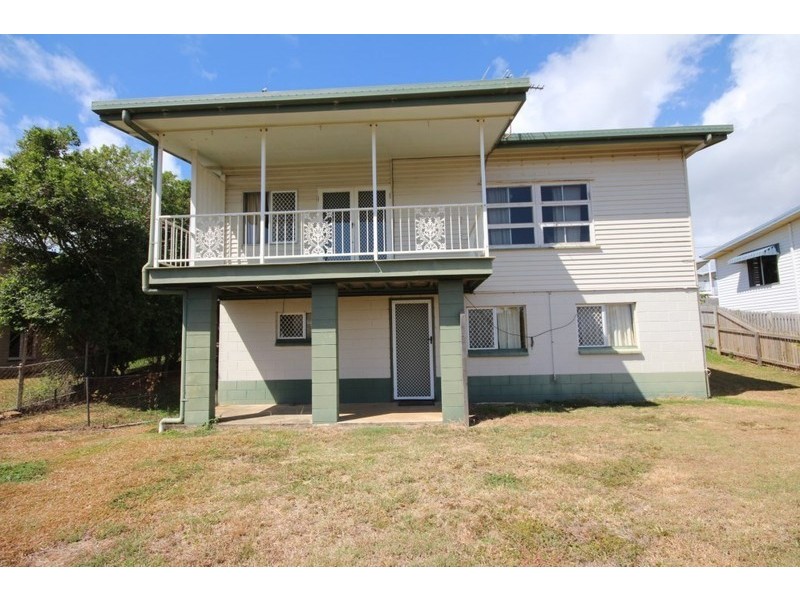 13 Crichton Street, Sarina Beach QLD 4737