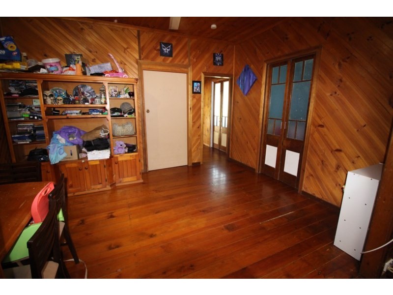 30 Brewers Road, Sarina QLD 4737