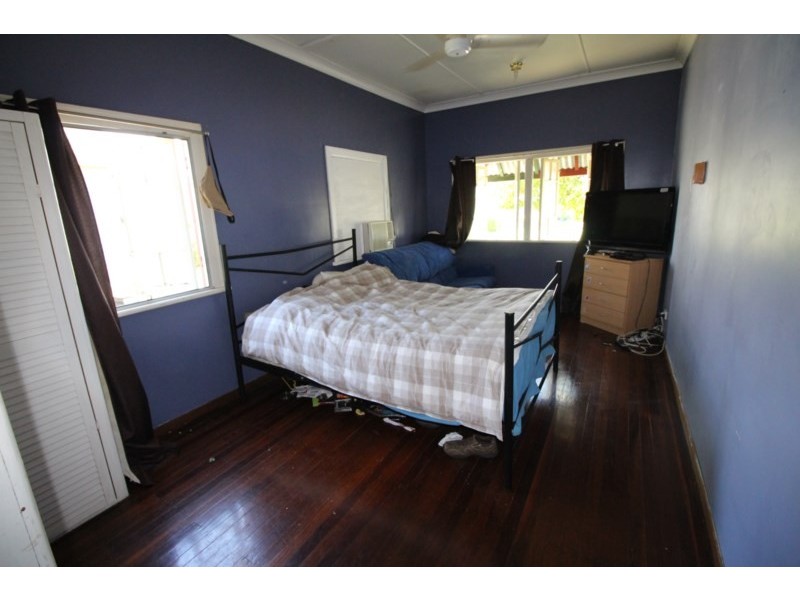 30 Brewers Road, Sarina QLD 4737