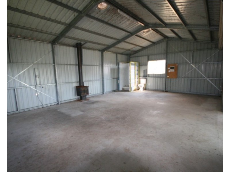 45 Coral Reef Court, Armstrong Beach QLD 4737