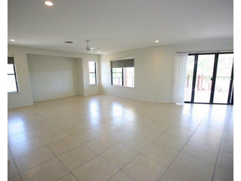 32 Morris, Campwin Beach QLD 4737