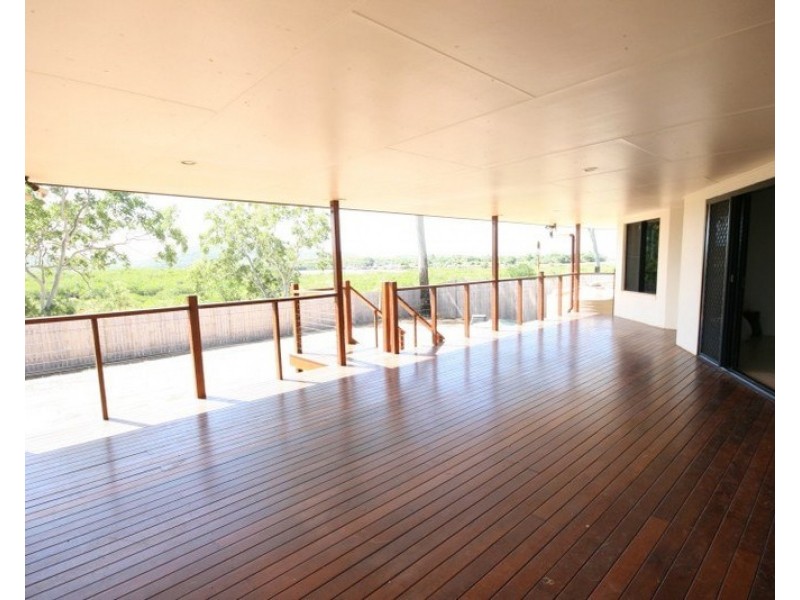 32 Morris, Campwin Beach QLD 4737