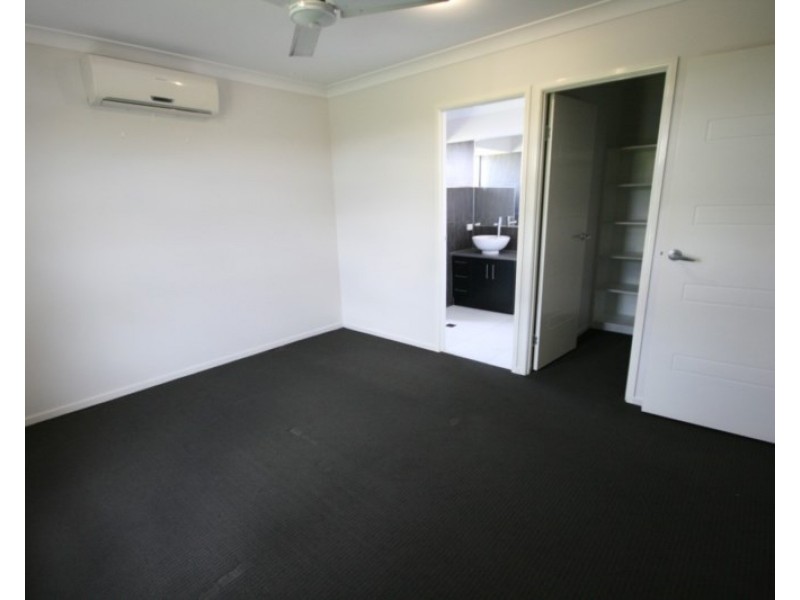16 Pacific Avenue, Sarina QLD 4737