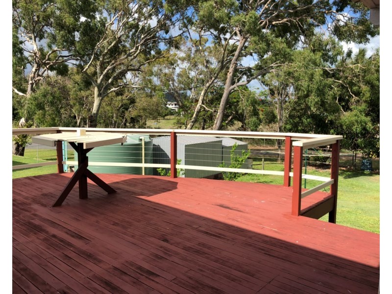 42 Cooper Avenue, Campwin Beach QLD 4737