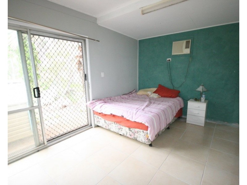 11 Theresa Court, Armstrong Beach QLD 4737