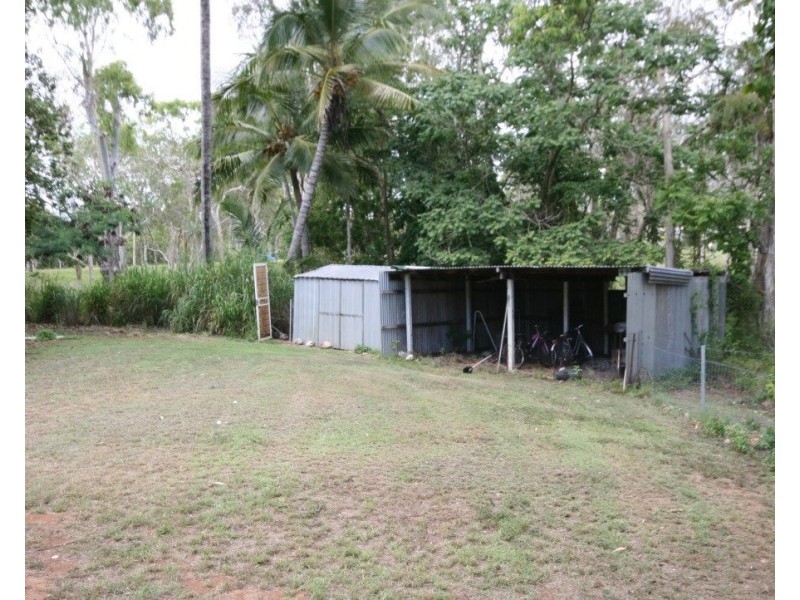11 Theresa Court, Armstrong Beach QLD 4737