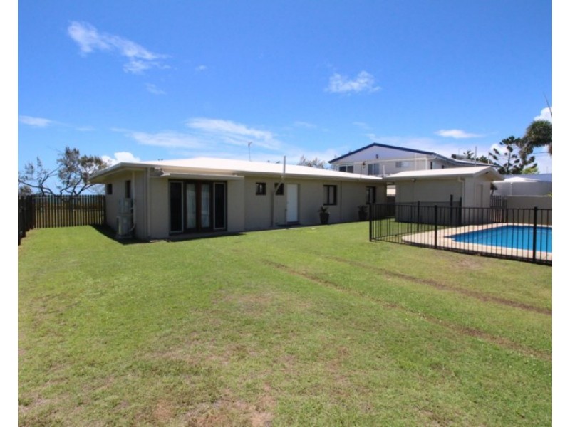 26 Owen Jenkins Drive, Sarina Beach QLD 4737