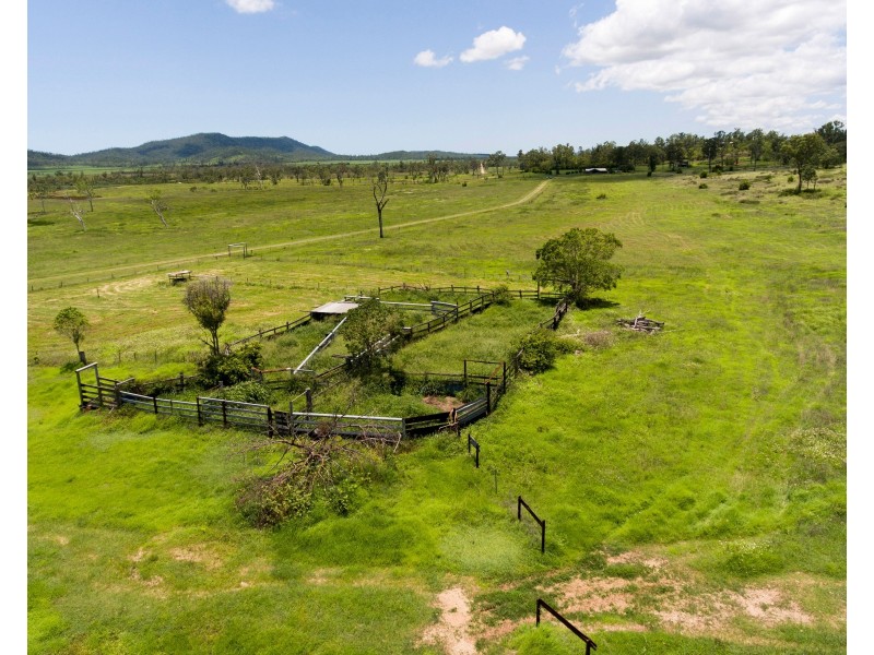 9545 Bruce Highway, Bloomsbury QLD 4799