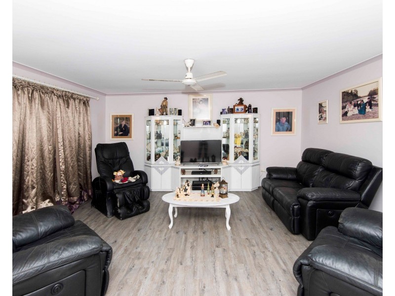 9545 Bruce Highway, Bloomsbury QLD 4799