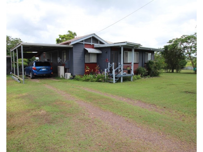 4 Swan Road, Koumala QLD 4738