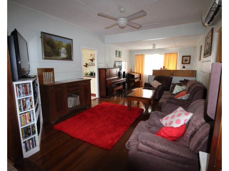 4 Swan Road, Koumala QLD 4738