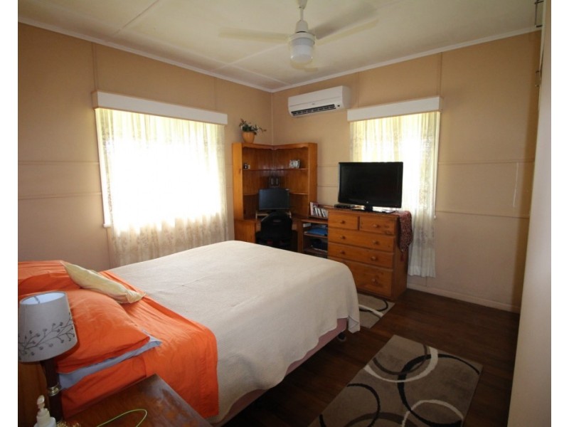 4 Swan Road, Koumala QLD 4738