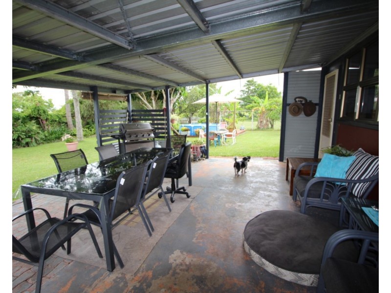 4 Swan Road, Koumala QLD 4738
