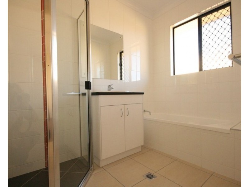 9 Millenium Drive, Sarina QLD 4737