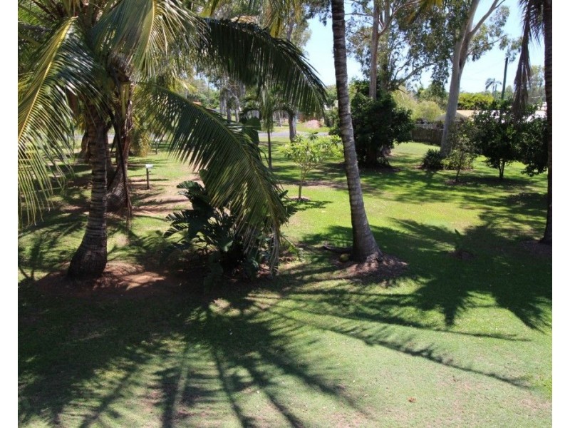 15 Crescent Street, Armstrong Beach QLD 4737