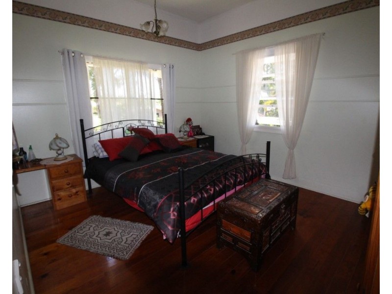 15 Crescent Street, Armstrong Beach QLD 4737