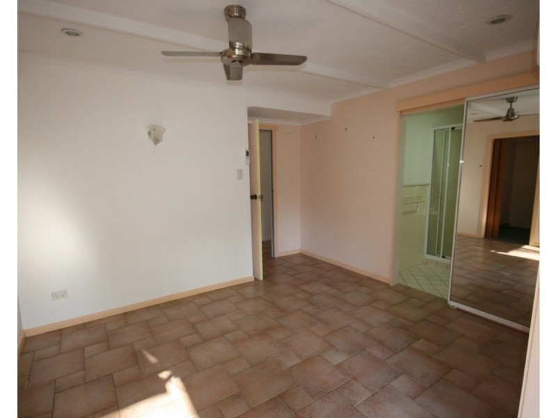 15 Windsor Drive, Hay Point QLD 4740