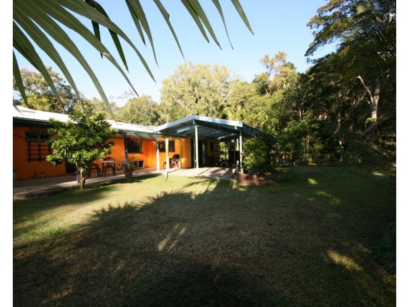15 Windsor Drive, Hay Point QLD 4740