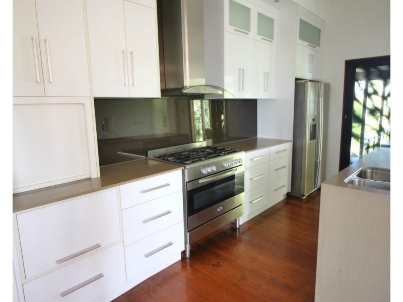 183 Garrett Road, Sarina QLD 4737