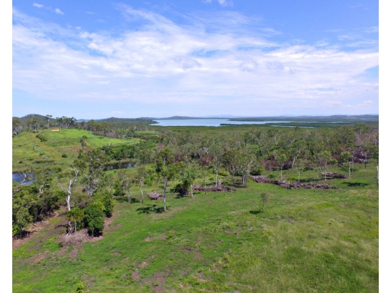 896 Sarina Beach Road, Sarina Beach QLD 4737