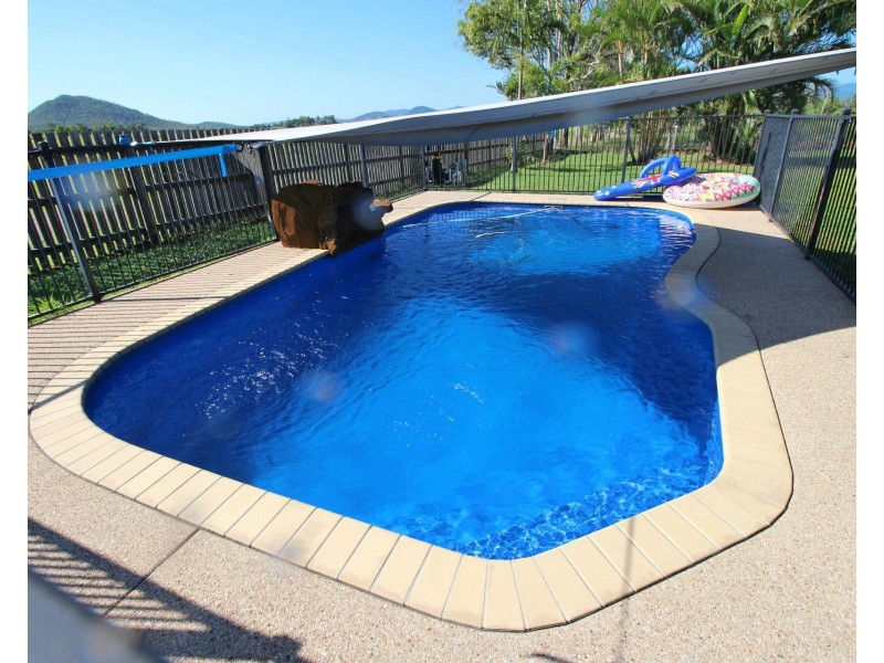 34 Perry Road, Sarina QLD 4737