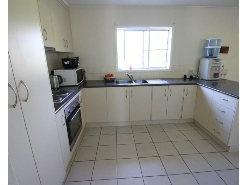 34 Perry Road, Sarina QLD 4737