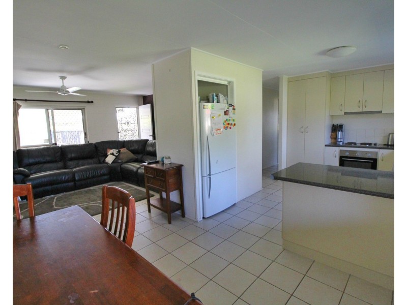 34 Perry Road, Sarina QLD 4737