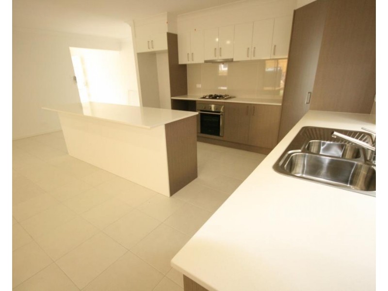 97 West Street, Sarina QLD 4737