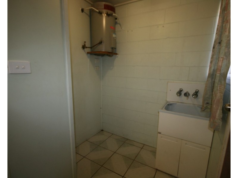 5/45 Beach Road, Sarina QLD 4737