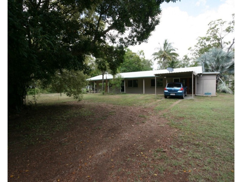 11 Theresa Court, Armstrong Beach QLD 4737