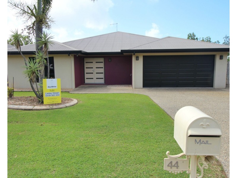 44 Brooksfield Drive, Sarina Beach QLD 4737