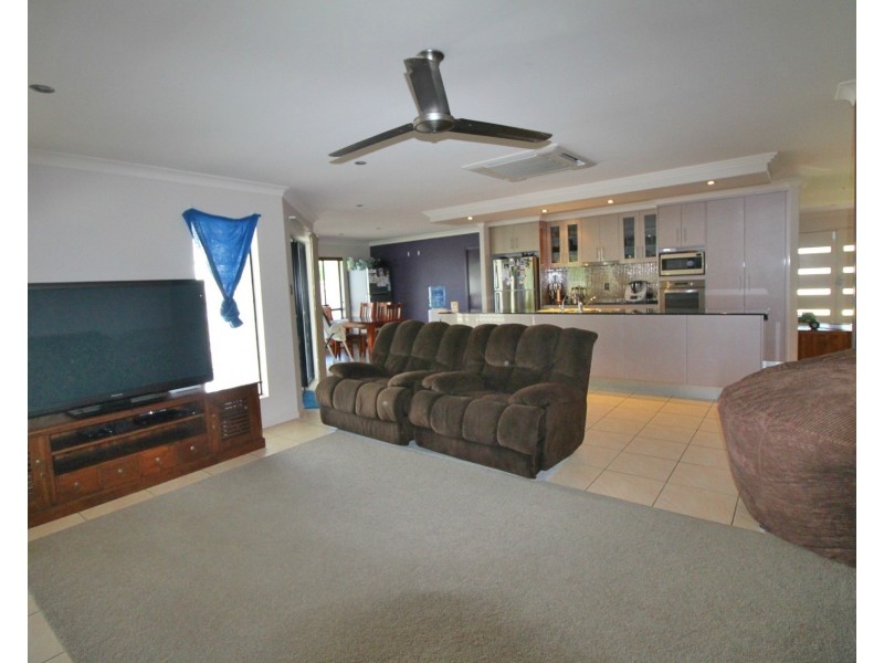 44 Brooksfield Drive, Sarina Beach QLD 4737