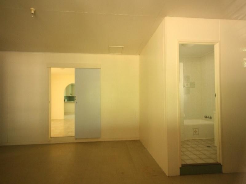 56 Crescent Street, Armstrong Beach QLD 4737