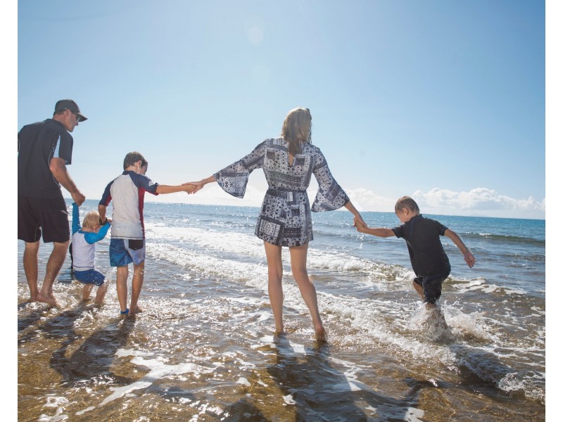 44 Owen Jenkins Drive, Sarina Beach QLD 4737