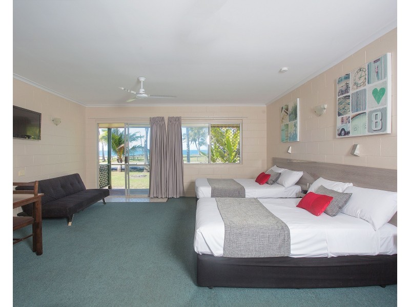 44 Owen Jenkins Drive, Sarina Beach QLD 4737