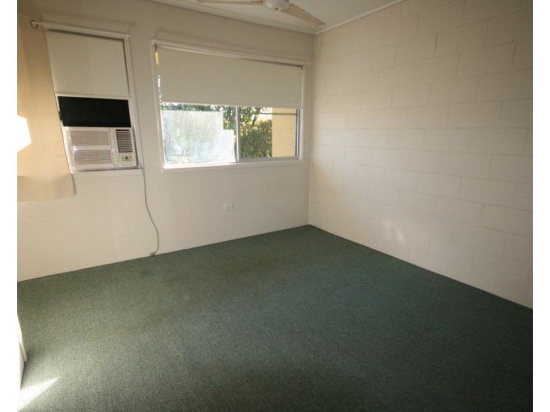 5/45 Beach Road, Sarina QLD 4737