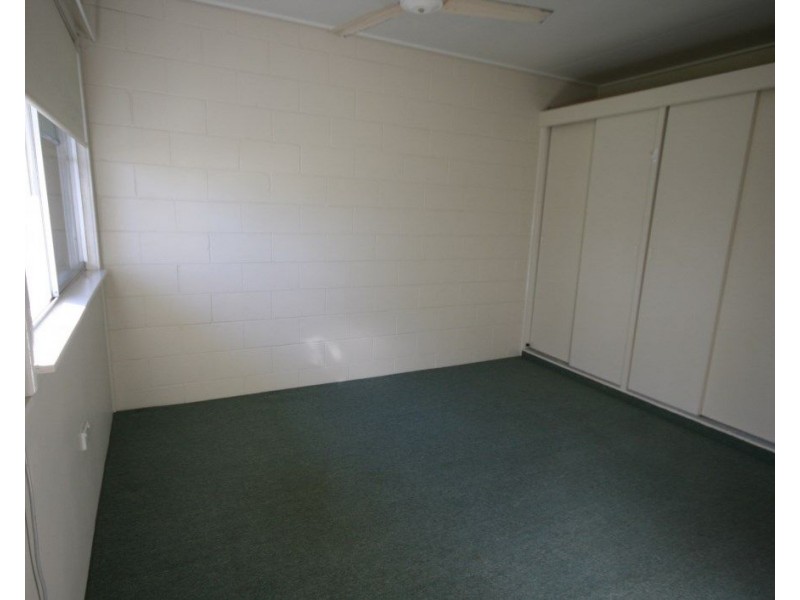 5/45 Beach Road, Sarina QLD 4737