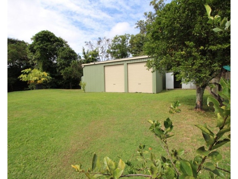 12 Webb Road, Sarina QLD 4737