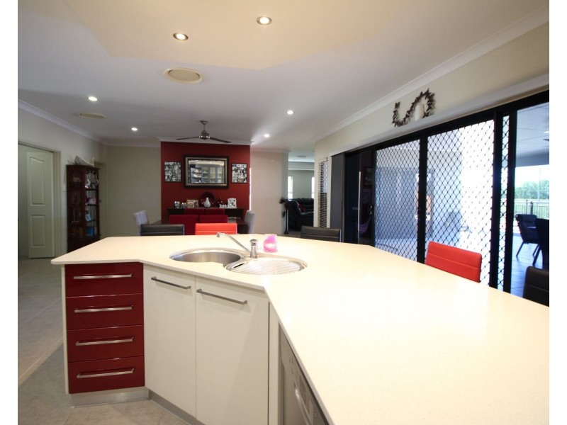 44 Johnson Road, Sarina QLD 4737