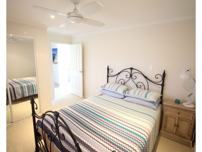 26 Owen Jenkins Drive, Sarina Beach QLD 4737