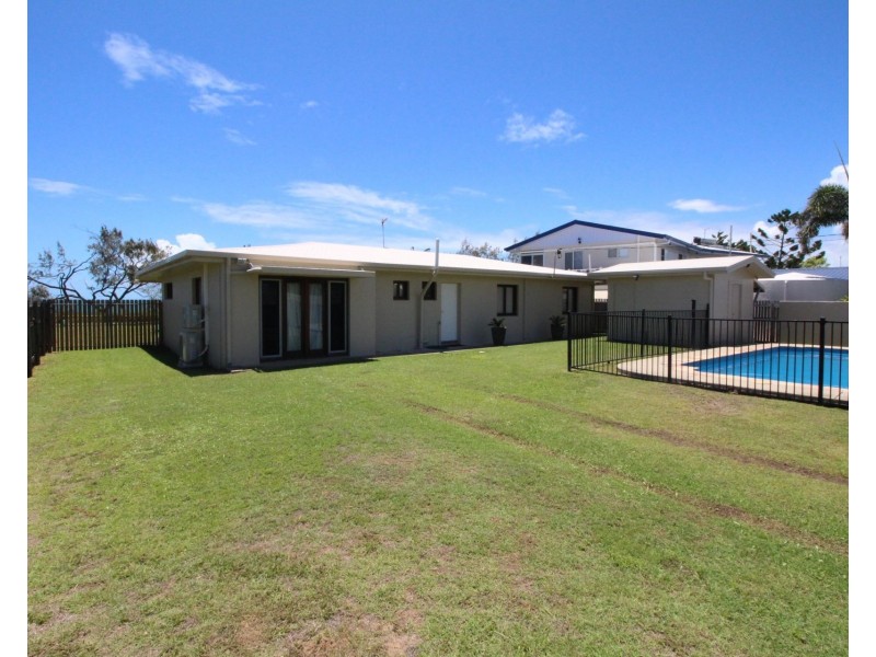26 Owen Jenkins Drive, Sarina Beach QLD 4737