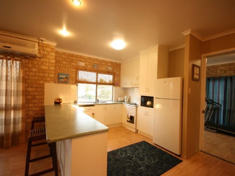 14 McCarthy Street, Sarina QLD 4737