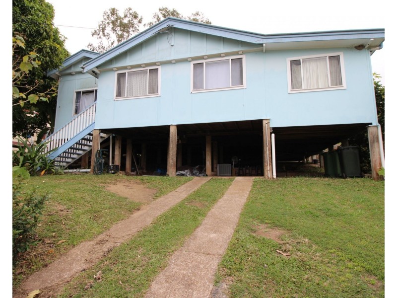 18 Hill Street, Sarina QLD 4737