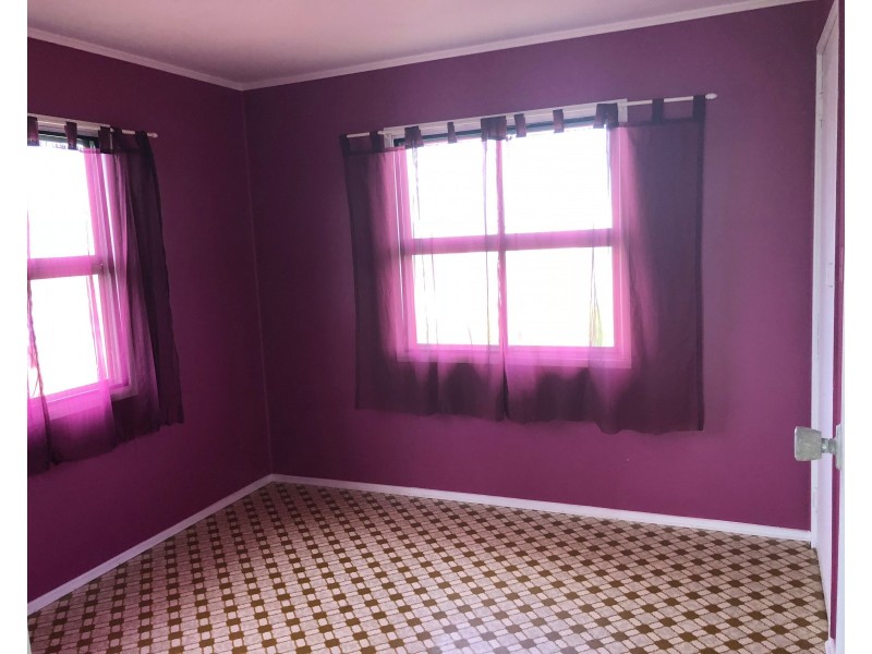 20 Pop Petersen, Sarina Beach QLD 4737