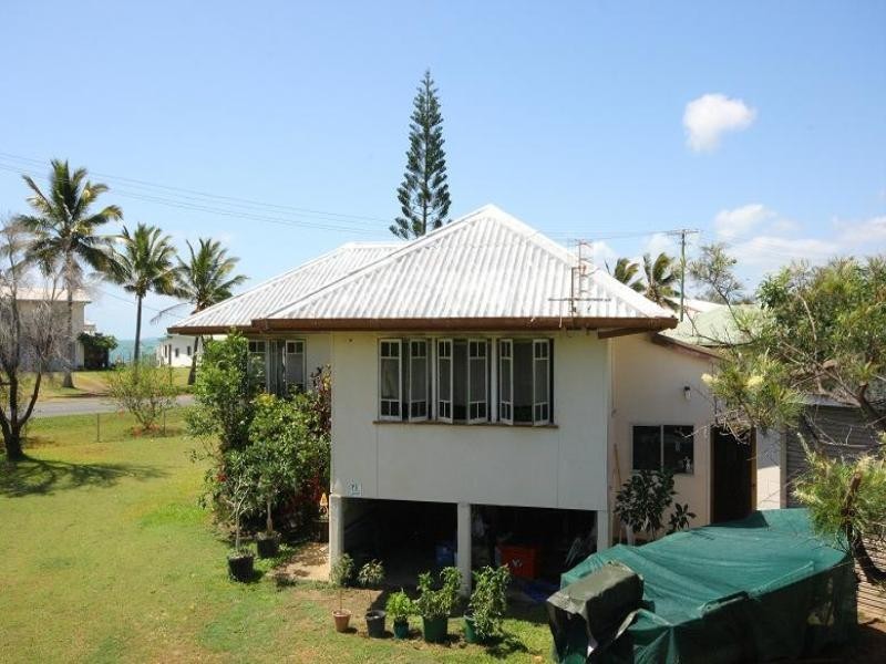 4 Westcott Avenue, Grasstree Beach QLD 4740