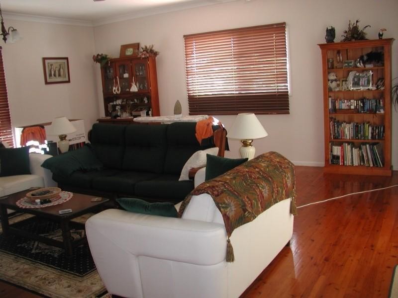 4 Campbell Street, Sarina QLD 4737